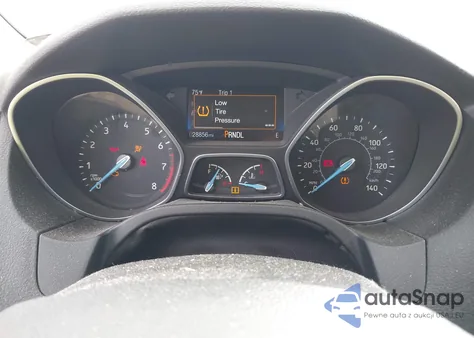 2016 Ford Focus Se z USA, uszkodzony, nr VIN 1FADP3F29GL212353